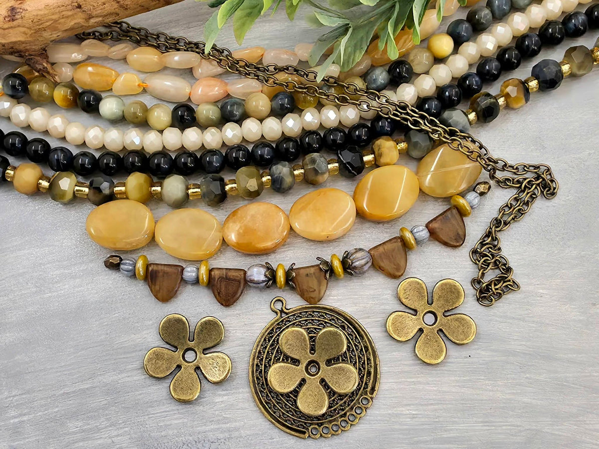 "Midnight Opulence" Oct Edition DIY Kit ** 4 item missing