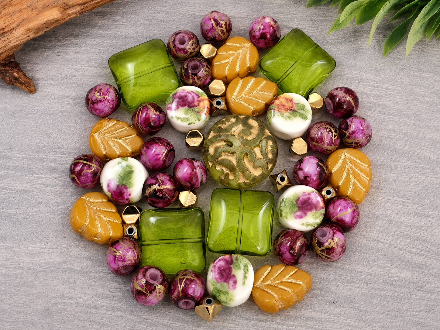 Berry Blooms - Curated Bead Mix Main image