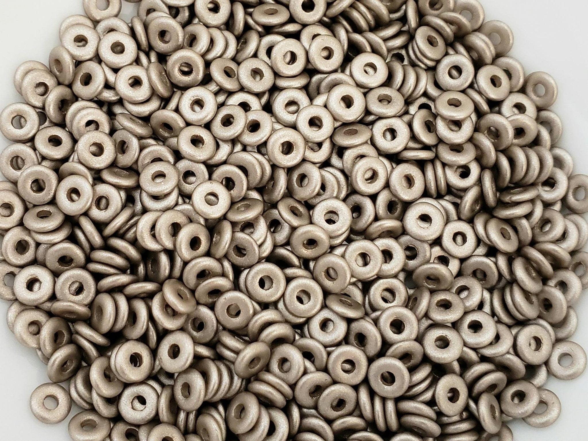 Metallic Silver - Czech O Beads - 4mm - 5gr./Appr. 200pcs