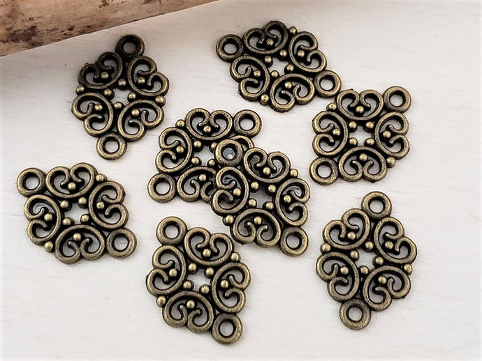 Antique Brass Heart Design Filigree Connectors - 20x13mm - 10pcs