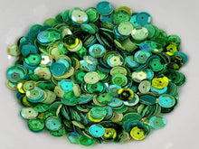 Load image into Gallery viewer, Green Mix Sequins - 7mm/5gr.
