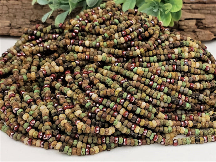 Aged Mosaic Picasso Czech Mix - 8/0 - 22