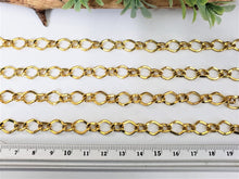 Charger l&#39;image dans la galerie, Soldered Gold Twisted Curb Double Link Chain - 10x7mm -6x4mm - 1yd

