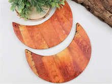 Charger l&#39;image dans la galerie, Burnt Orange Crescent Moon Plate - 120x50mm - 1pc
